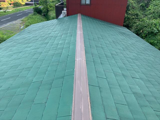 色褪せたスレート屋根